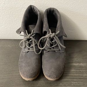 Mia Women’s Wedge Boot Grey Size 7.5